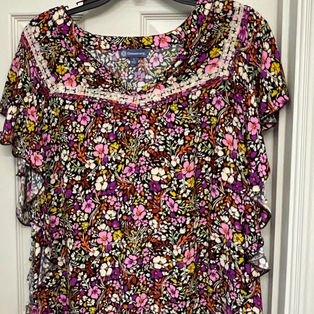 Democracy Floral Print Women's Top
